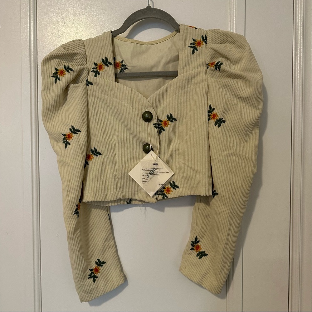 Floral Puff Sleeve Crop Top